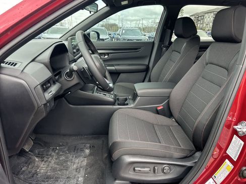 Used 2025 Honda CR-V Sport image 14