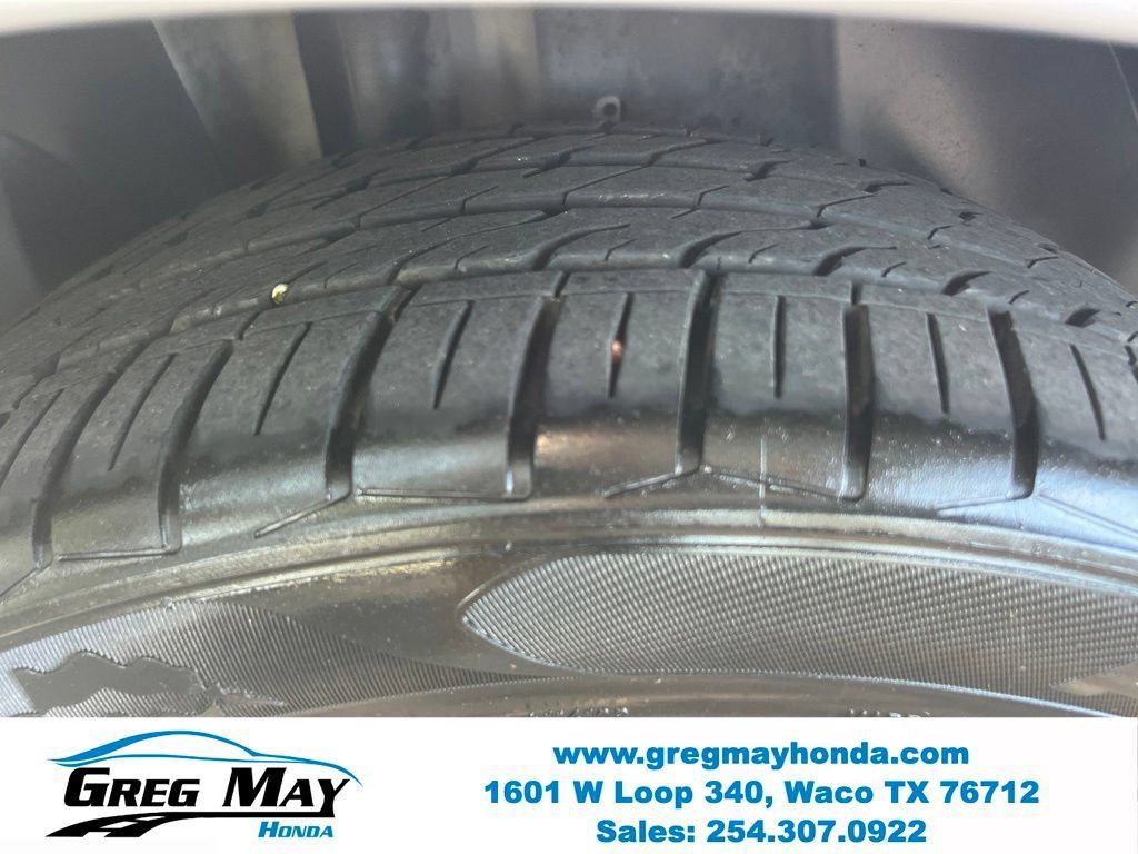 Used 2022 Chrysler 300 S RWD image 11