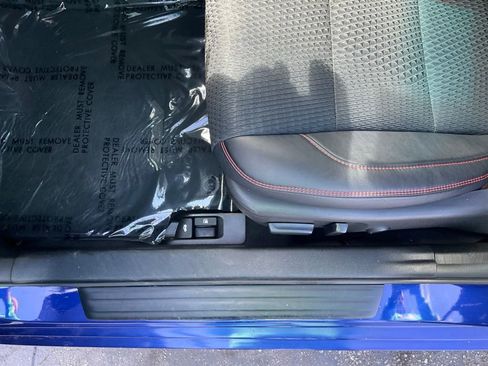 Used 2015 Toyota Camry SE image 14