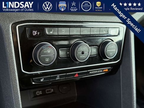 Used 2019 Volkswagen Atlas SEL Premium image 18