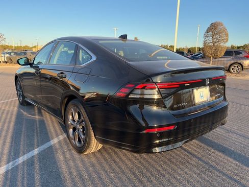 Used 2025 Honda Accord EX-L image 6