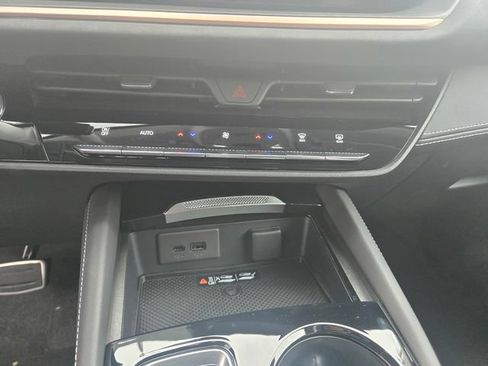 New 2026 Buick Envision Sport Touring AWD/4WD image 18