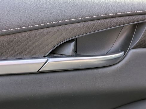 Used 2022 INFINITI QX60 Sensory w/ Cargo Package image 13