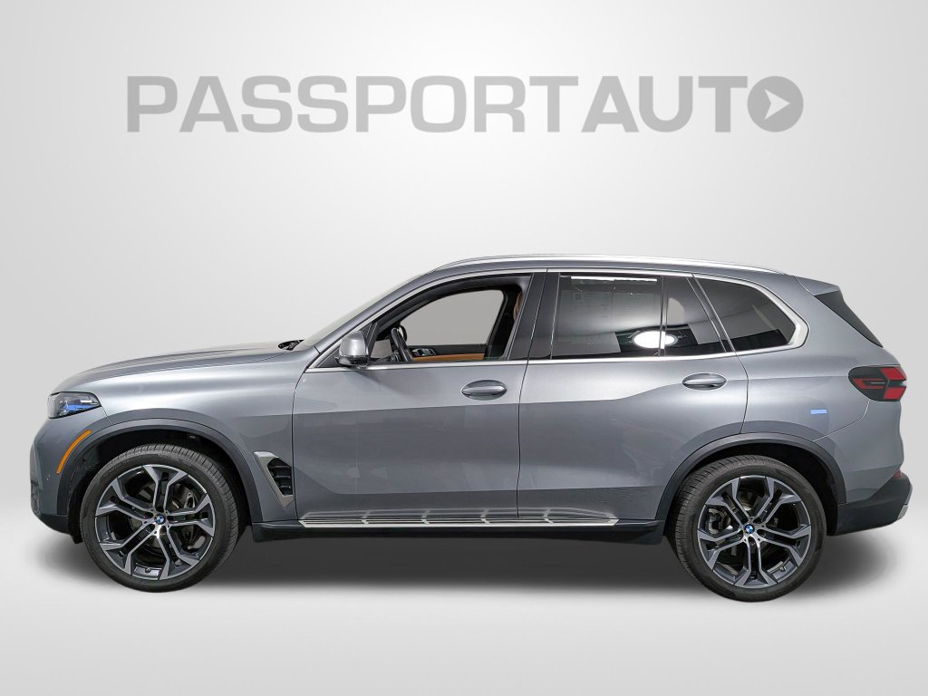 Used 2026 BMW X5 xDrive40i AWD/4WD image 2
