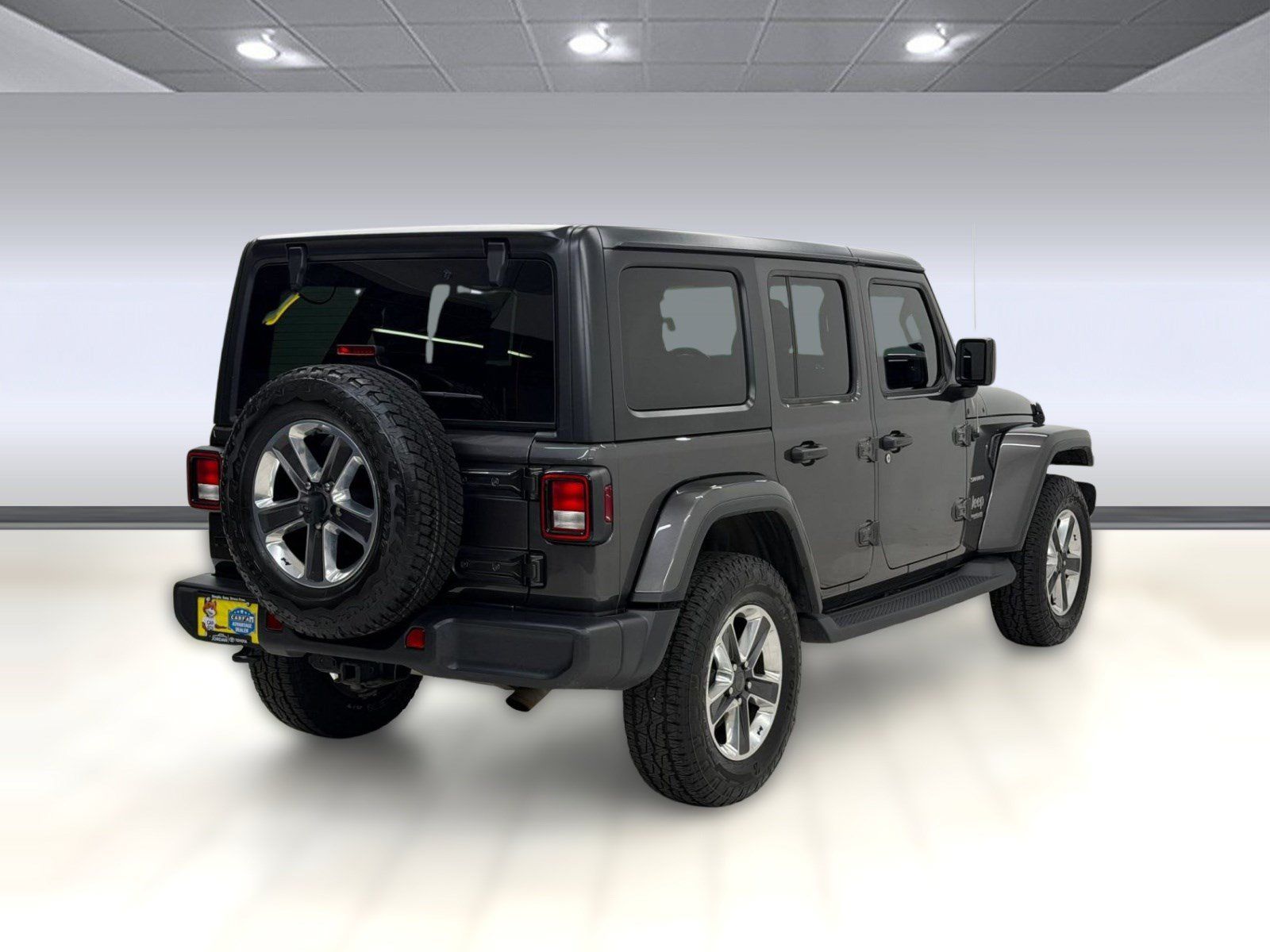 Used 2019 Jeep Wrangler Unlimited Sahara w/ Cold Weather Group AWD/4WD image 7