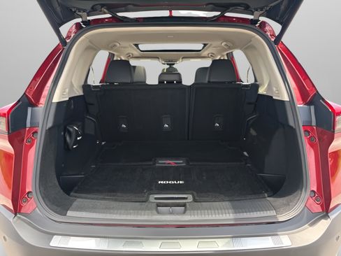 Used 2023 Nissan Rogue SL AWD/4WD image 28