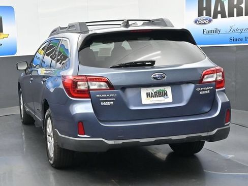 Used 2016 Subaru Outback 2.5i Premium AWD/4WD image 4