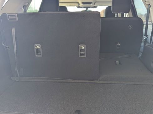 New 2026 Nissan Pathfinder SV image 19