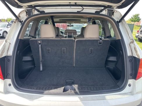 Used 2017 Honda Pilot EX-L image 10