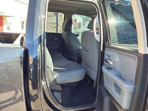 Used 2017 RAM 1500 Big Horn image 24