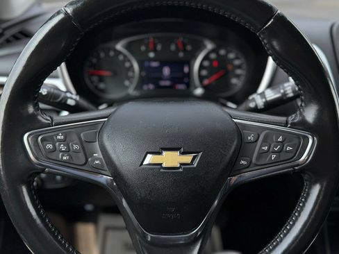 Used 2021 Chevrolet Equinox LT w/ Driver Convenience Package AWD/4WD image 13