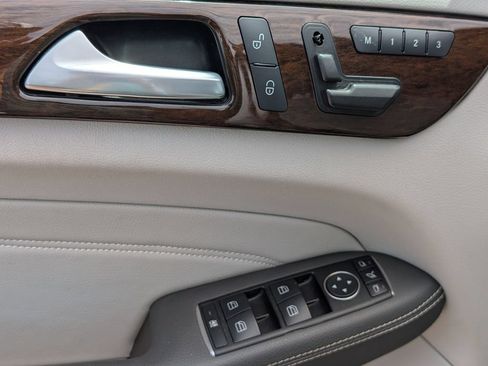 Used 2013 Mercedes-Benz ML 350 4MATIC image 22
