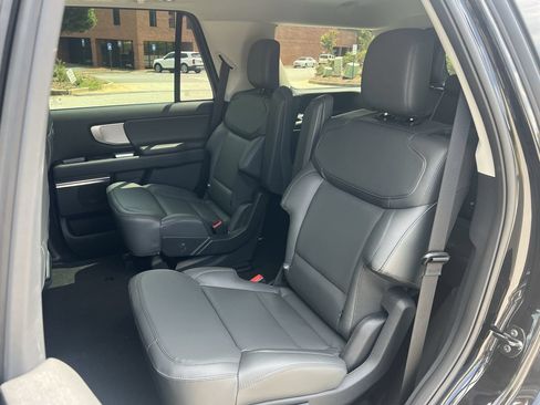 New 2027 Ford Expedition Active AWD/4WD image 16