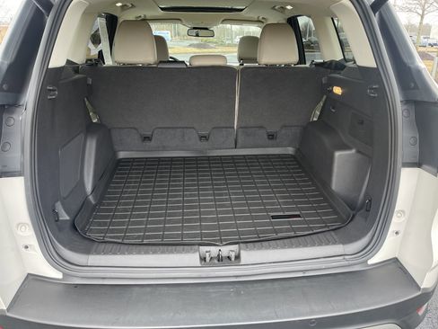 Used 2019 Ford Escape Titanium image 30