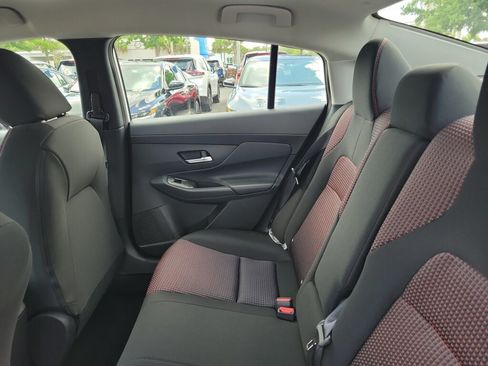 New 2026 Nissan Sentra SR w/ Floor Mat Package FWD image 12