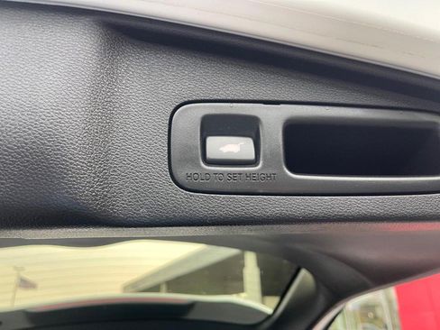 Used 2017 Honda CR-V EX-L image 19