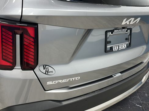 Used 2025 Kia Sorento SX Prestige AWD/4WD image 35