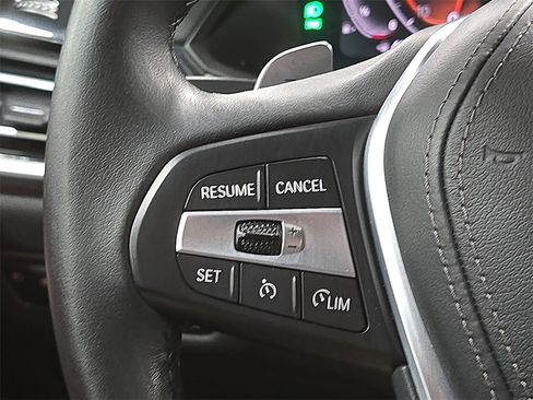 Used 2021 BMW X6 sDrive40i w/ Convenience Package image 17