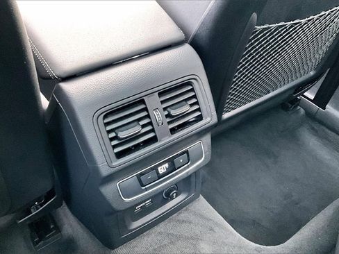 Used 2023 Audi Q5 2.0T Premium Plus w/ Premium Plus Package image 10