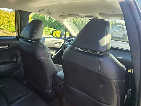 New 2026 Toyota Corolla Cross XLE image 15