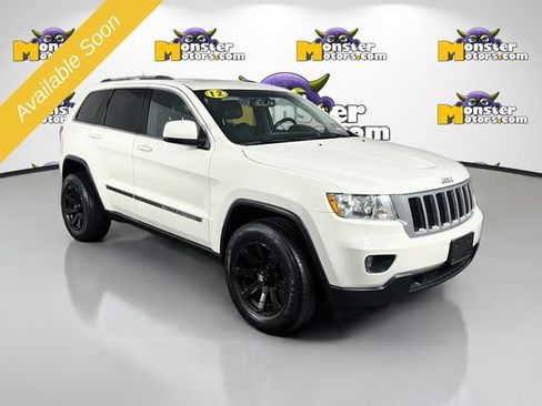 Used 2012 Jeep Grand Cherokee Laredo AWD/4WD image 3