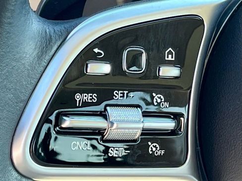 Certified 2022 Mercedes-Benz GLC 300 GLC 300 image 31