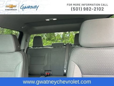 Used 2023 Chevrolet Silverado 1500 LT AWD/4WD image 27