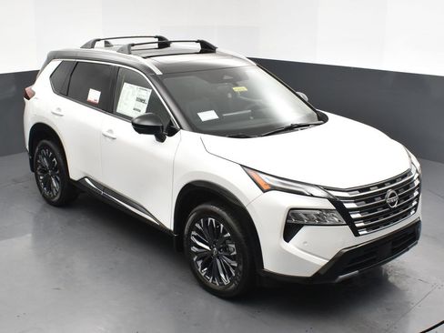 New 2026 Nissan Rogue Platinum w/ Platinum Premium Package image 26