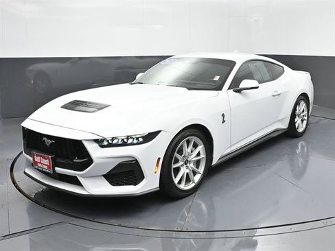 Used 2025 Ford Mustang GT Premium RWD image 1