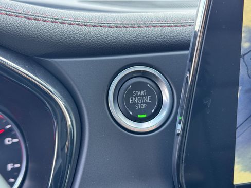 New 2025 Chevrolet Blazer RS w/ Driver Confidence II Package image 25