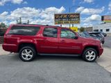 Used 2013 Chevrolet Suburban LT image 3