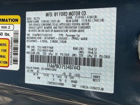 Used 2025 Ford Mustang GT Premium RWD image 31