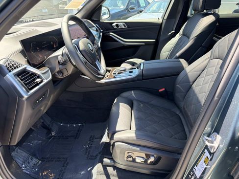 Used 2026 BMW X5 xDrive40i AWD/4WD image 16