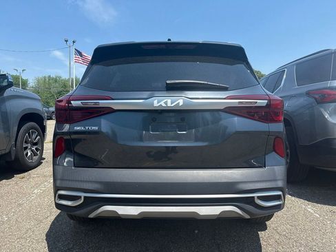 Used 2022 Kia Seltos EX AWD/4WD image 7