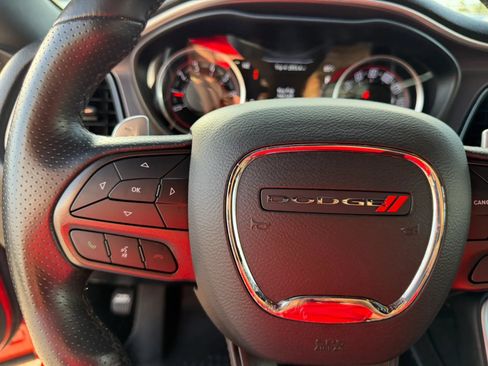 Used 2020 Dodge Challenger GT RWD image 30