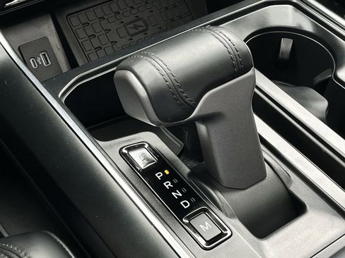 Used 2023 Ford F150 Raptor AWD/4WD image 17