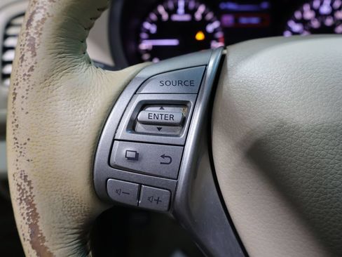 Used 2014 Nissan Altima 2.5 SL w/ Moonroof Package FWD image 34