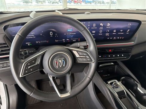 Certified 2025 Buick Envision Preferred image 17