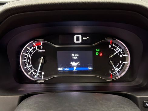 Used 2016 Honda Pilot Touring image 14