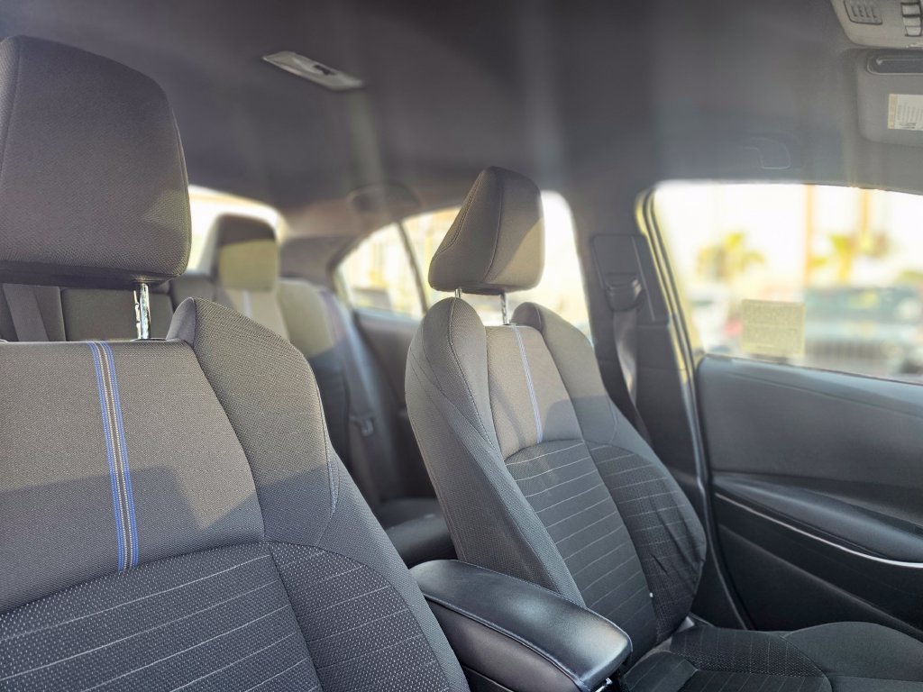 Used 2021 Toyota Corolla SE w/ Carpet Mat Package (TMS) FWD image 37