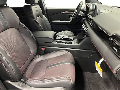 New 2025 Honda Pilot Black Edition image 29