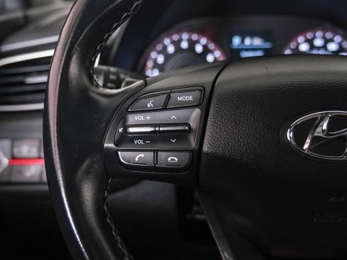 Used 2021 Hyundai Veloster 2.0 Premium FWD image 15