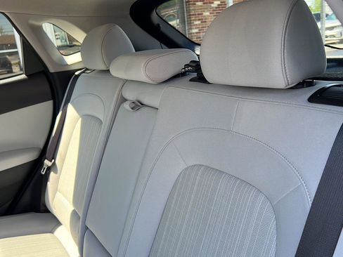 Used 2023 Hyundai Kona SEL w/ Cargo Package AWD/4WD image 8