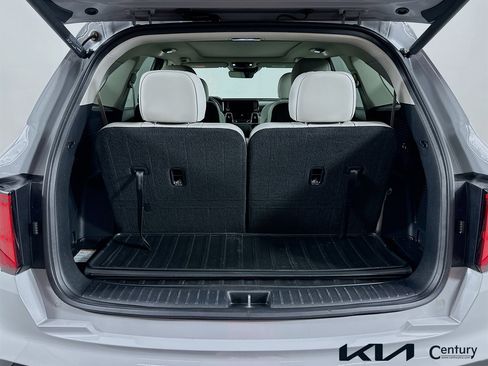 Certified 2023 Kia Sorento SX FWD image 25