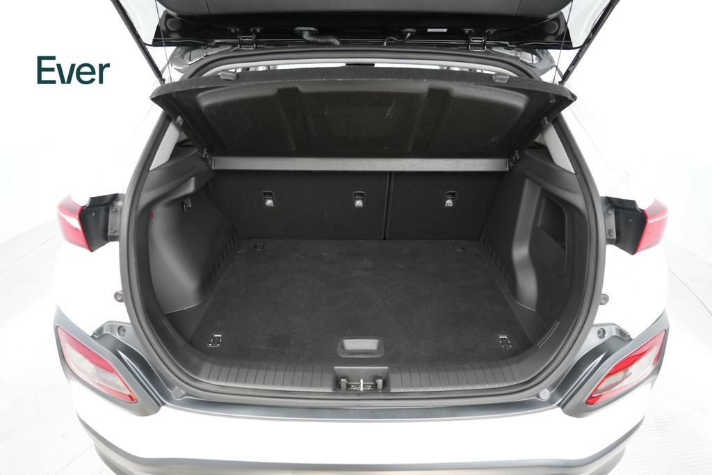 Used 2021 Hyundai Kona SEL FWD image 8