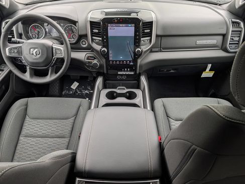 New 2026 RAM 1500 Big Horn AWD/4WD image 8