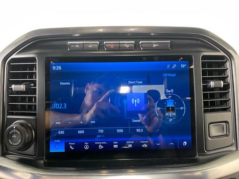 Used 2021 Ford F150 Lariat w/ Equipment Group 502A High AWD/4WD image 30