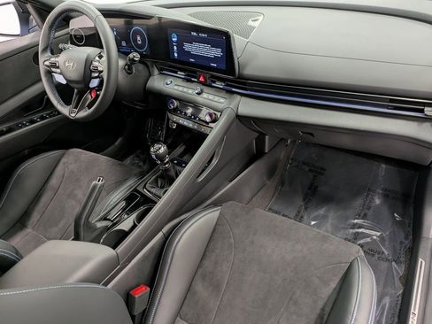 Used 2025 Hyundai Elantra N image 29