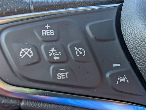 Used 2024 Chevrolet Equinox LS w/ LS Convenience Package FWD image 20