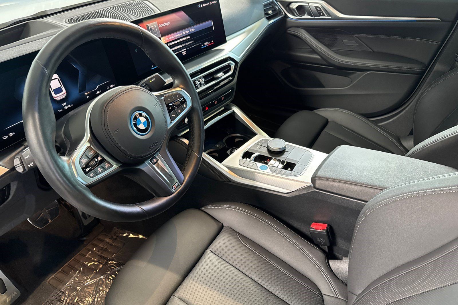 Certified 2023 BMW i4 eDrive40 w/ M Sport Package RWD image 11